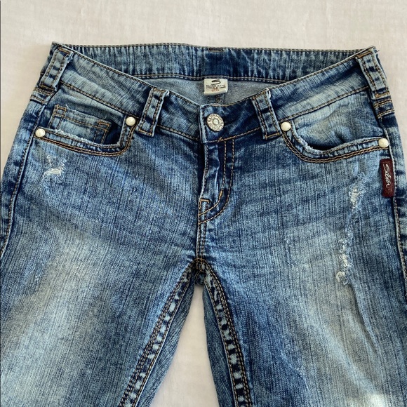 Sold - Picture 3 of 13